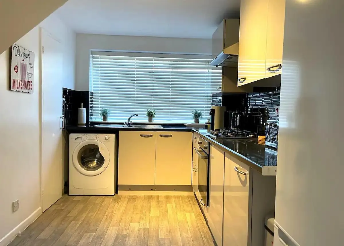 Majestic Modern Mews Apartment Pass The Keys Okręg wyborczy Hove 0*,